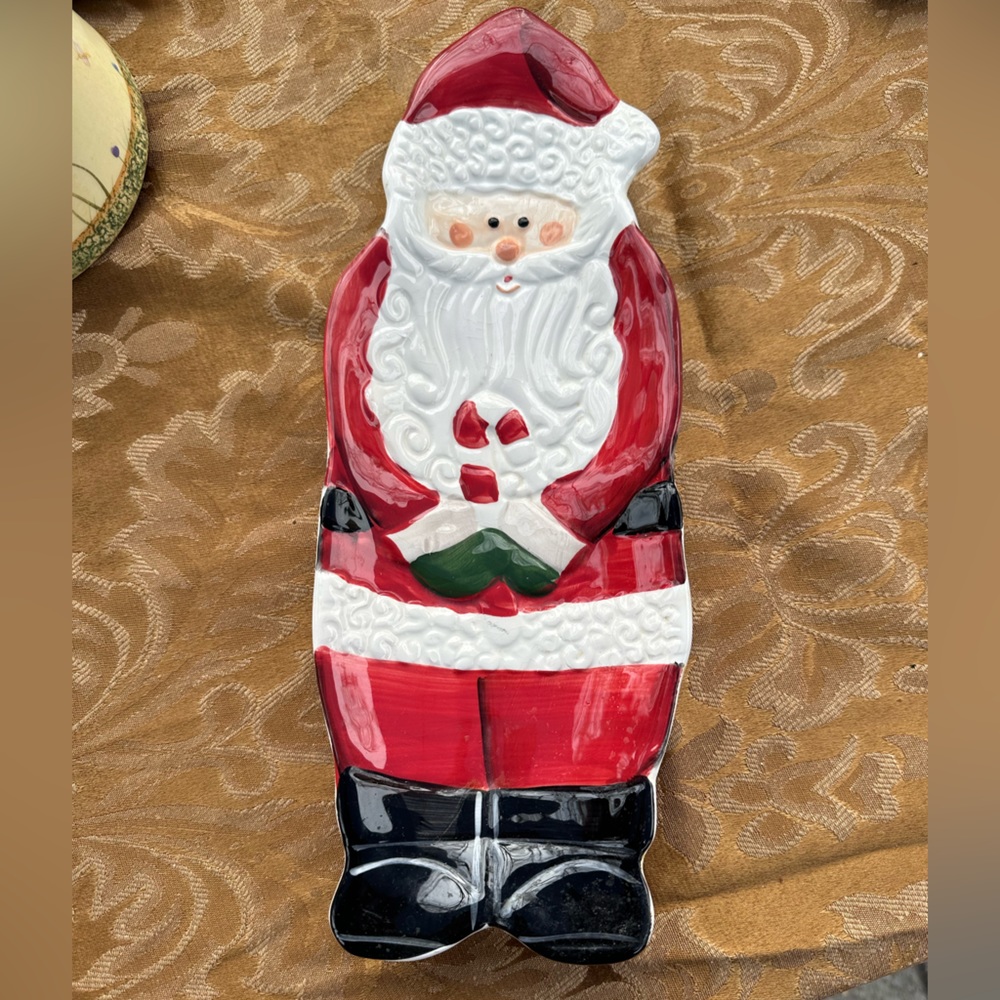 Gingerbread Lane Christmas Ceramic Santa Spoon Rest